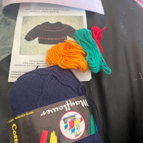 Yarn to make a doll clothes - Picture 4 of 8